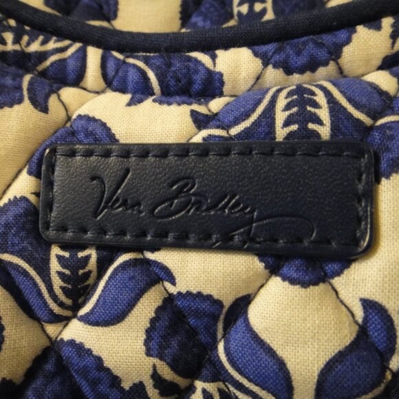 VERA BRADLEY Glenna Shoulder Bag Tote COBALT TILE Zipper Top Blue White Purse - Picture 4 of 15